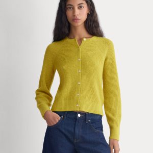 Ribbed Cropped Cardigan in Alpaca | Warm Olive